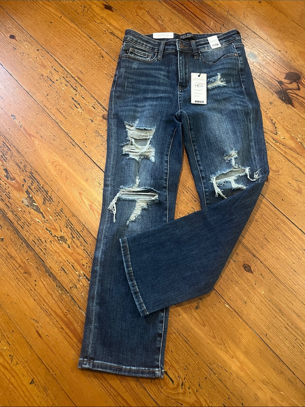 Judy Blue Dark Blue Distressed Jeans